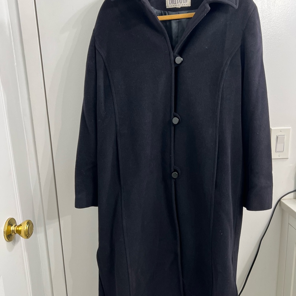 Black Long Cashmere Bill Blass coat Size XL